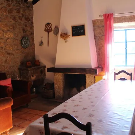 Villa With 3 Bedrooms In Castelo Branco With Private Pool Enclosed Garden And Wifi Castelo Branco (Centro)
